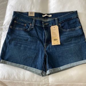 Mid-length Levi’s Shorts